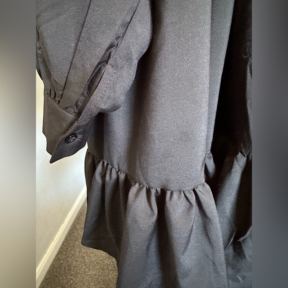 BNWT Boohoo Extreme Ruffle Tiered Hem Smock Dress - Picture 7 of 10